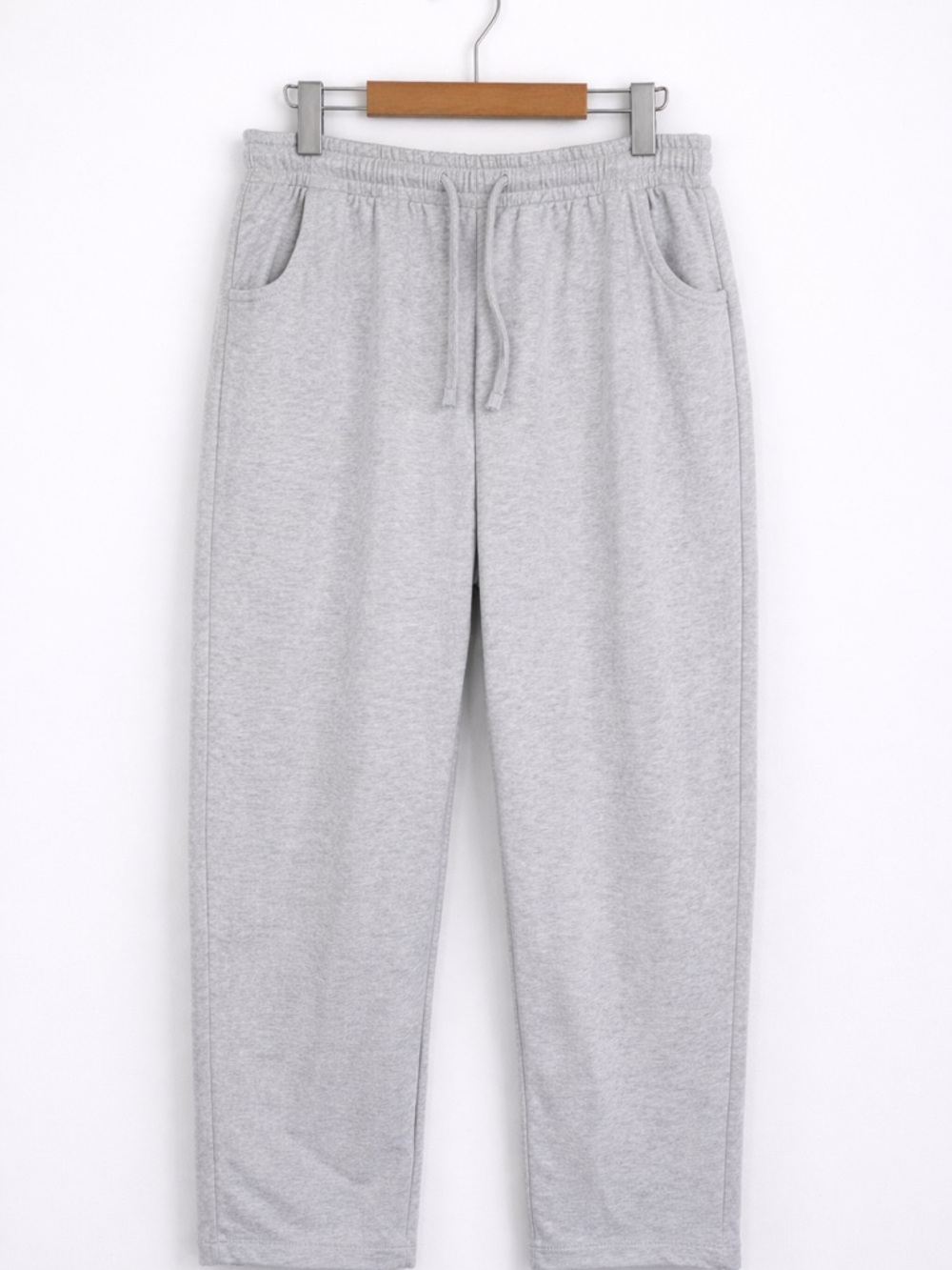 Woman’s  Light Gray barrel leg Drawstring Sweatpants
